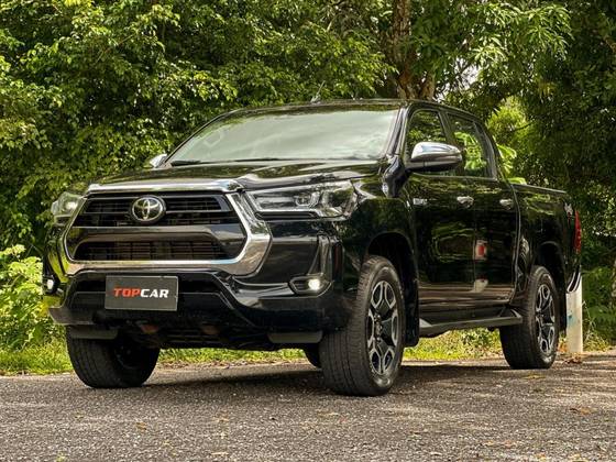 TOYOTA HILUX 2.8 D-4D TURBO DIESEL CD SRX 4X4 AUTOMÁTICO